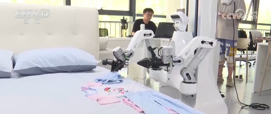 合肥机器人训练学校 叠衣服等居家生活技能训练