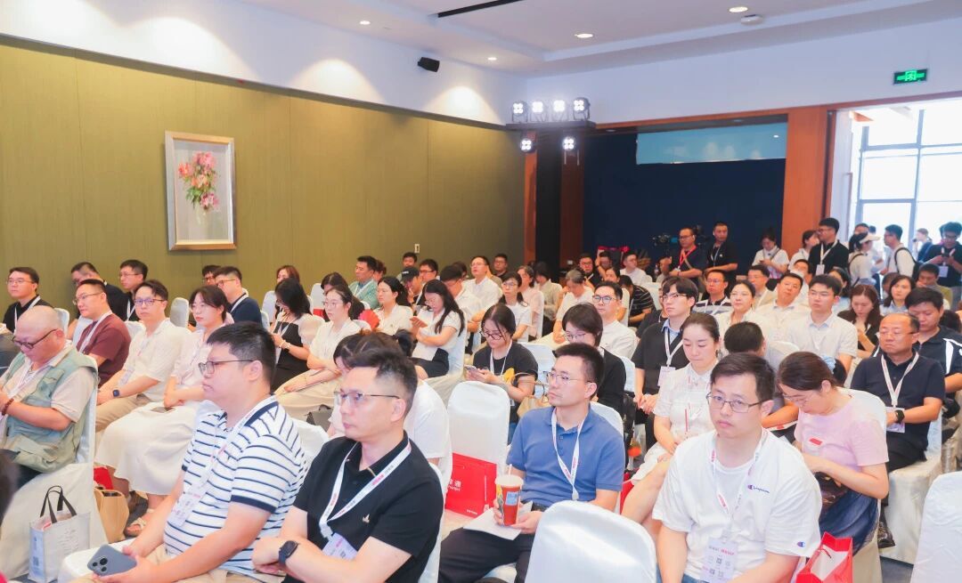 GBIC 2026畅捷通展位观众参观