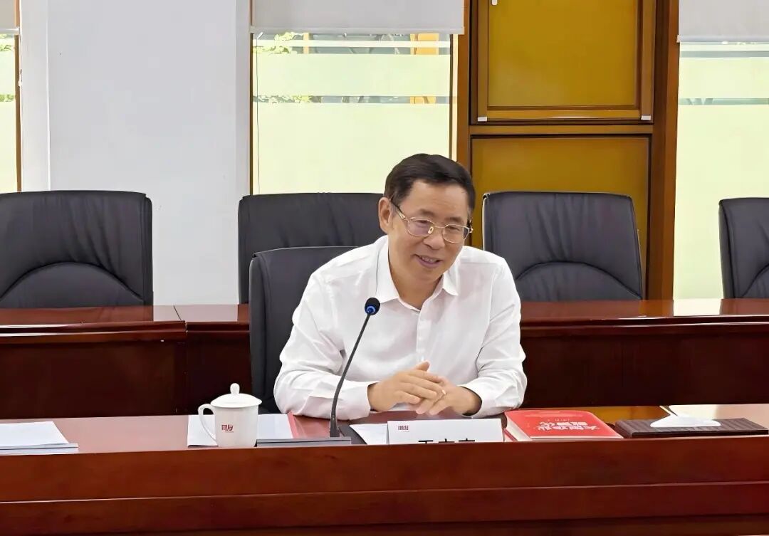 米其林（中国）一行到访用友交流座谈