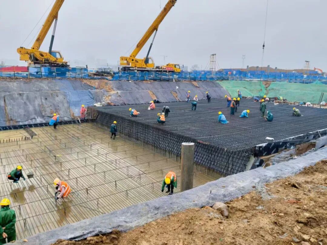 节日期间在建重点项目施工现场